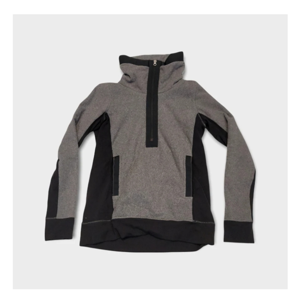Size 6 - Lululemon Post Chaturanga Pullover
